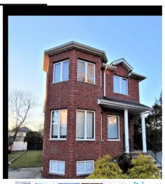 Building Photo - 70A Bayview Ave