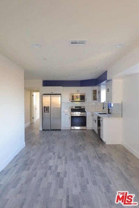 Foto del edificio - 776 W 25th St