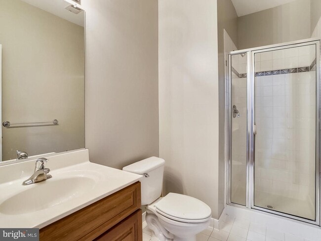 Building Photo - 12903 Gladys Retreat Cir