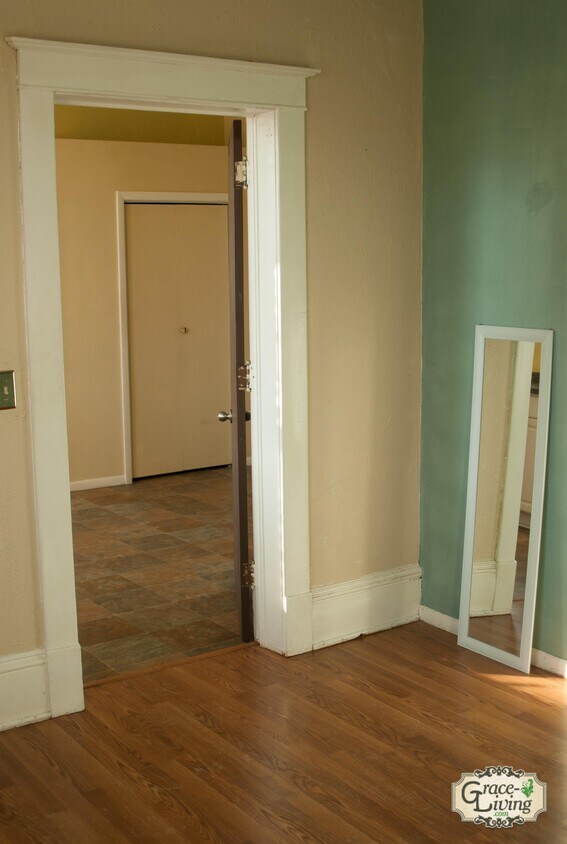 362 Bench St Unit 204, Taylors Falls, MN 55084 Apartment for Rent in