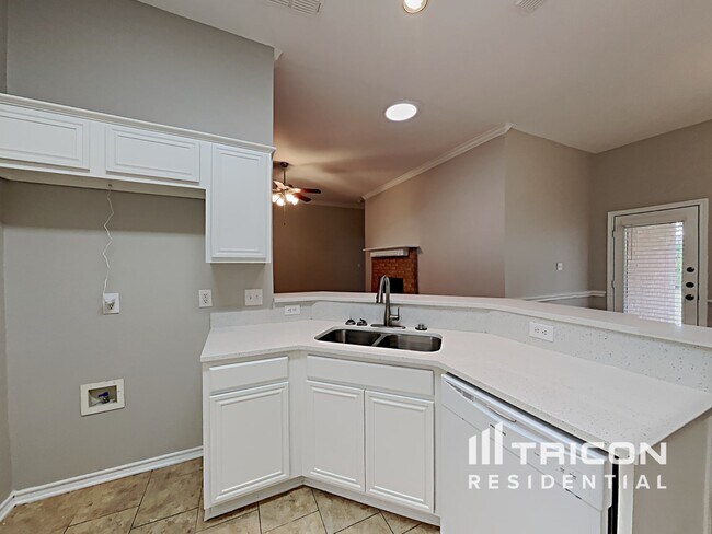 Foto del edificio - 3341 Brooke St