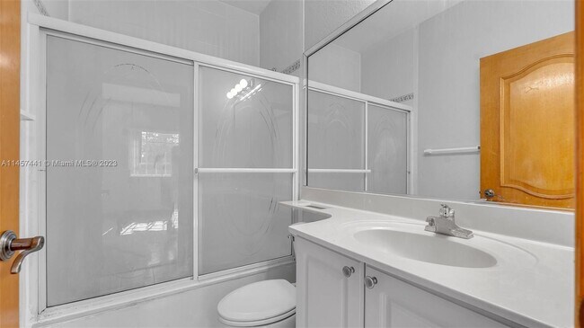Foto del edificio - 12266 SW 215th Terrace