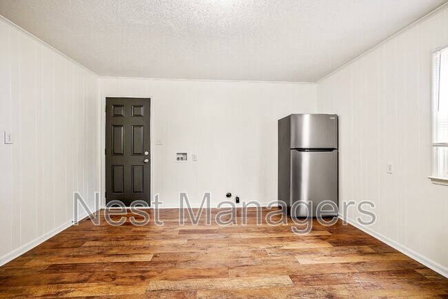 Foto del edificio - 10709 Ramsey St