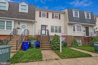 Building Photo - 1675 Ridgely Ct
