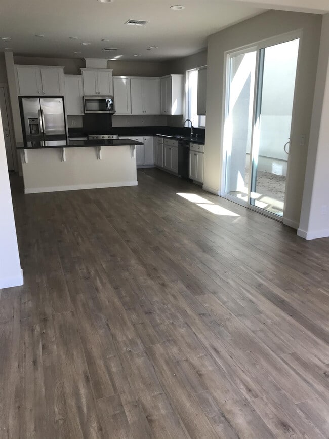 Foto del edificio - 18915 Kilpatrick Ln