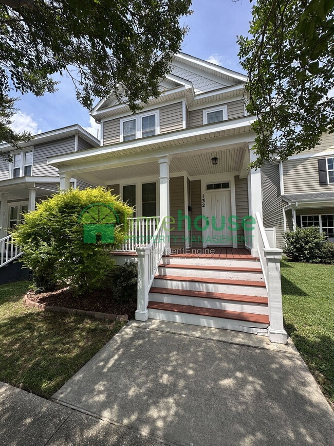 Photo - 132 Filbert Street House