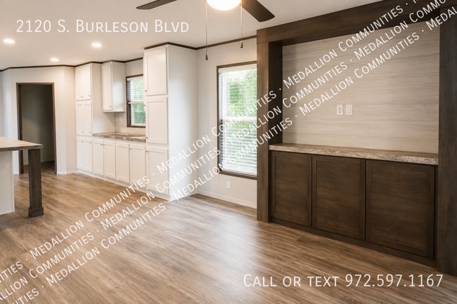 Building Photo - 2120 S Burleson Blvd