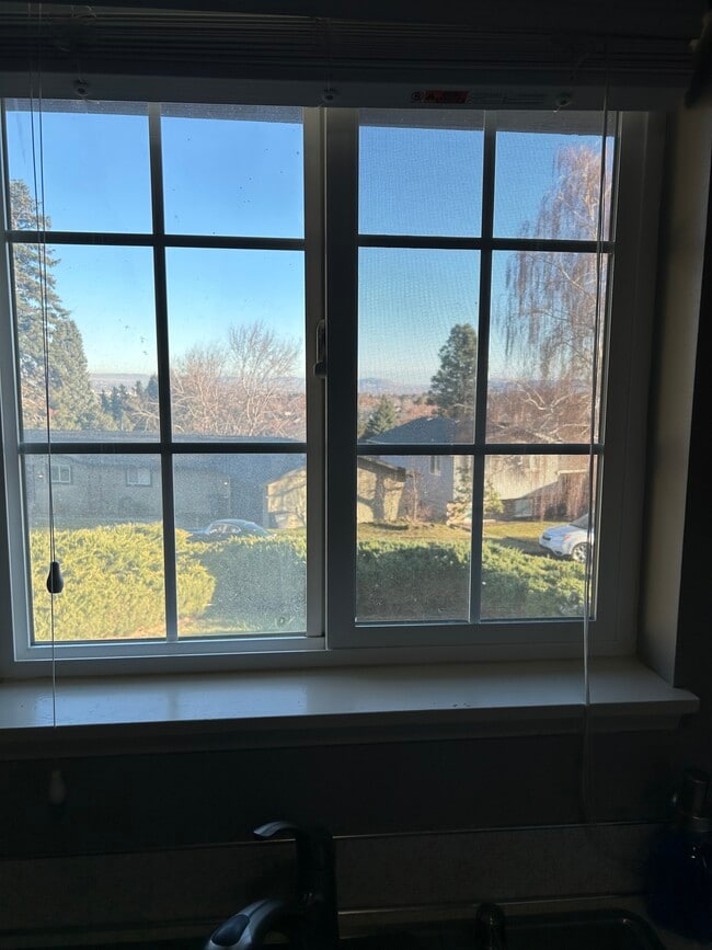 Building Photo - 810 N 51st Ave