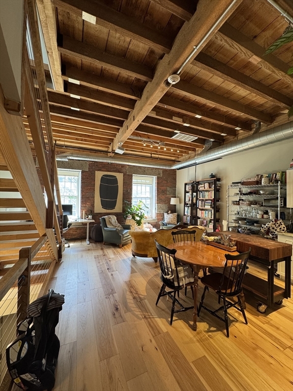 Building Photo - 58 13th St