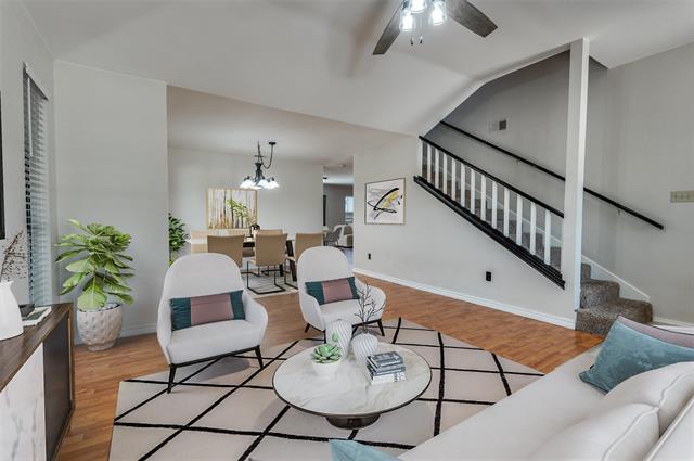 Foto del edificio - 1453 Thistlewood Ln