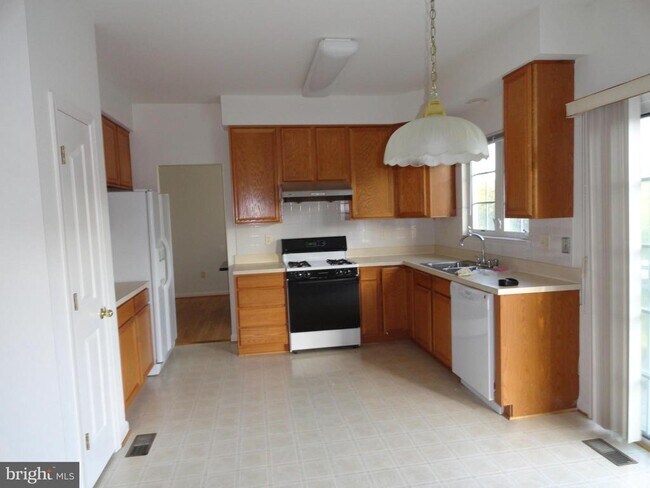 Foto del edificio - 8708 Hidden Pool Ct