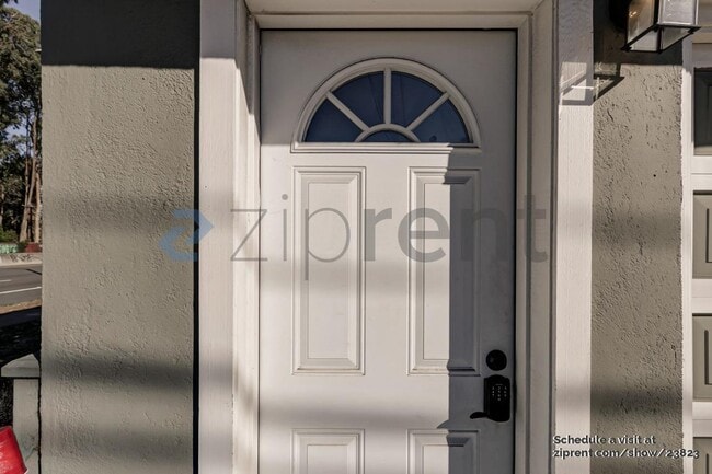 Building Photo - 722 Palmetto Ave