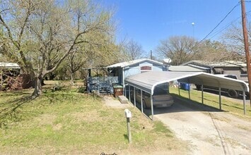 Building Photo - 146 Global Dr