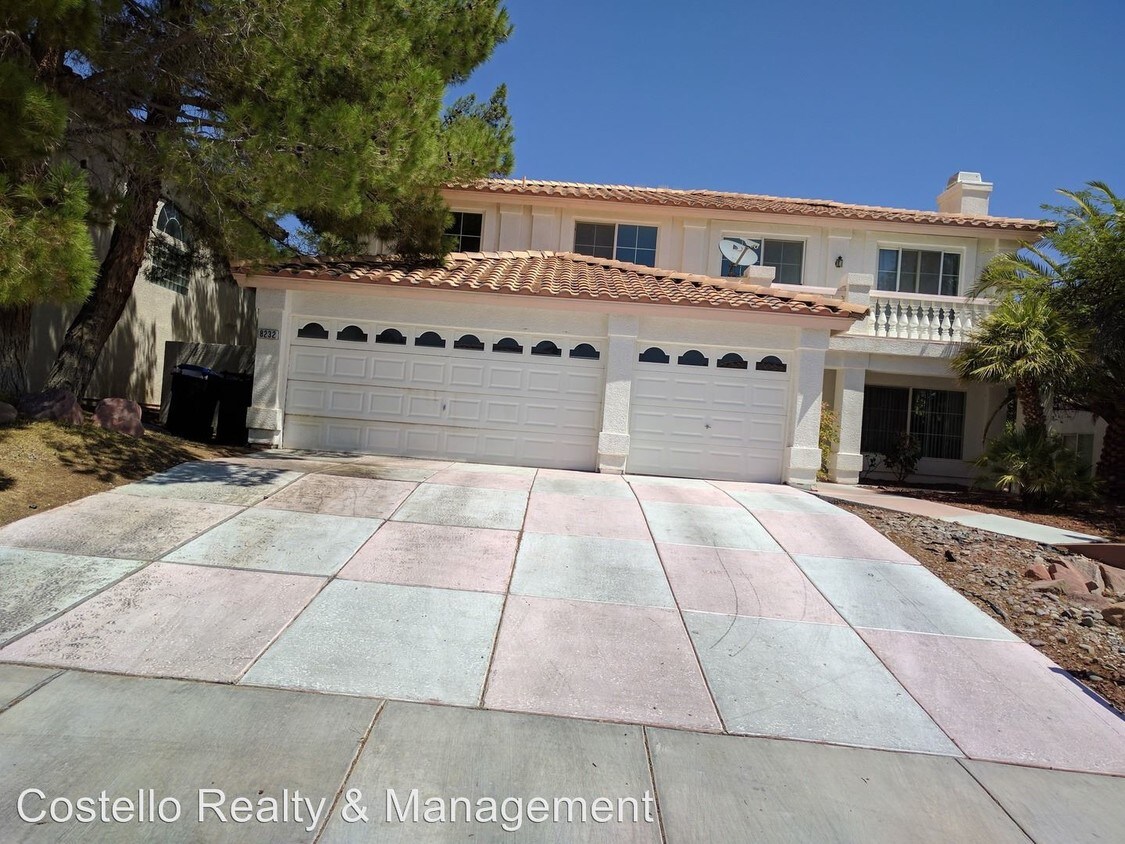 Primary Photo - 4 br, 3 bath House - 8232 W. Deer Springs Way