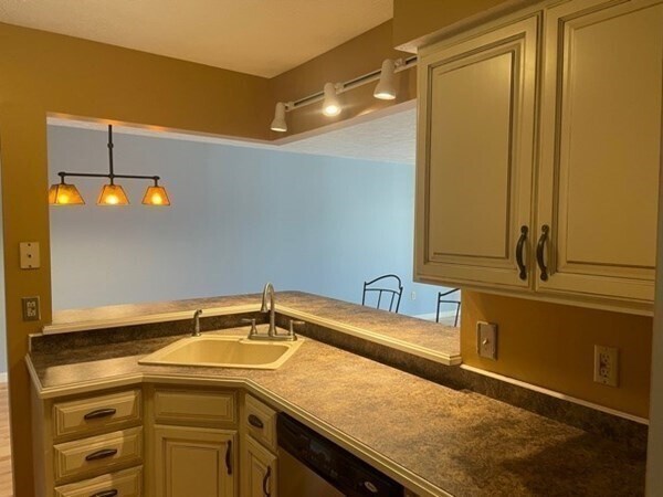Foto del edificio - 50 Steeplechase Ct