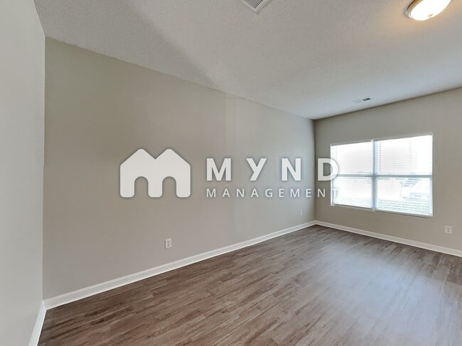 Building Photo - 2233 Bigwood Trail