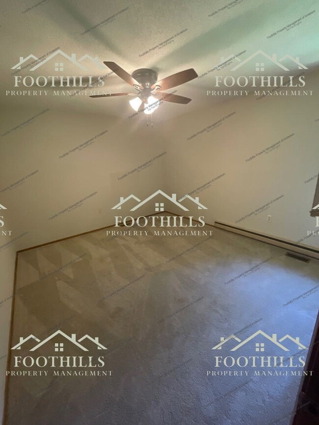 Building Photo - 301 Mcneil Dr