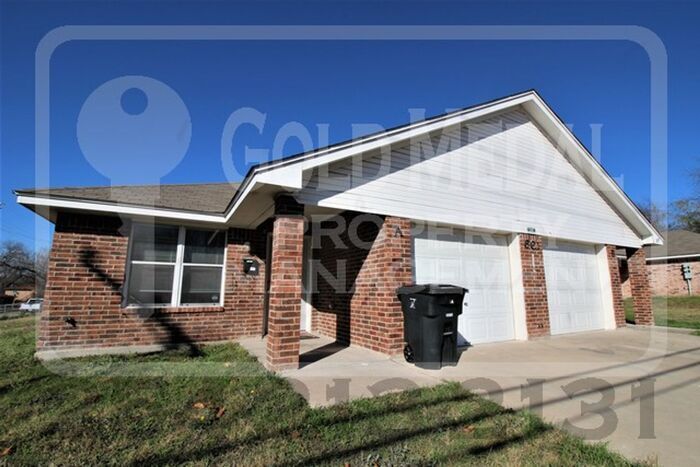 Foto principal - 601 N Gilmer St