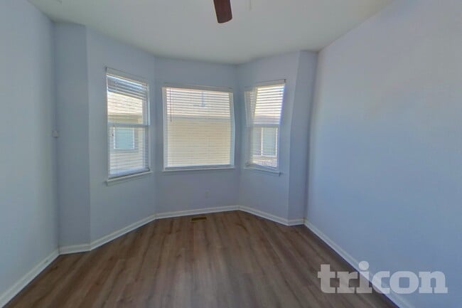 Building Photo - 673 Millet Cir