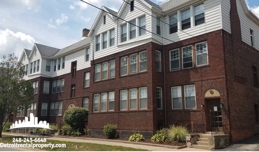 Building Photo - 504 Wildwood Ave