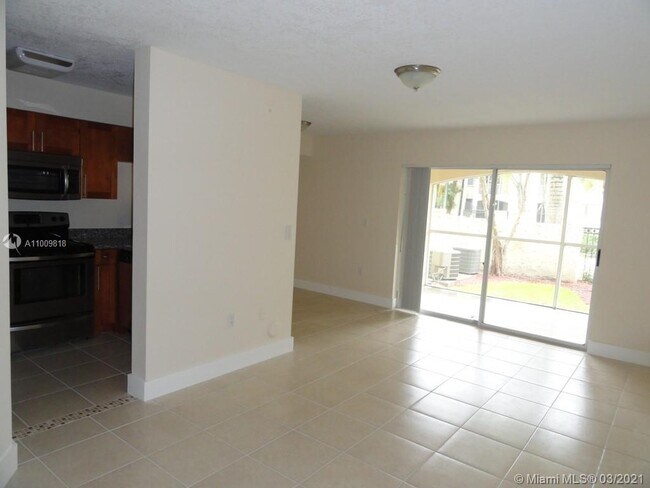 Foto del edificio - 10065 NW 46th St