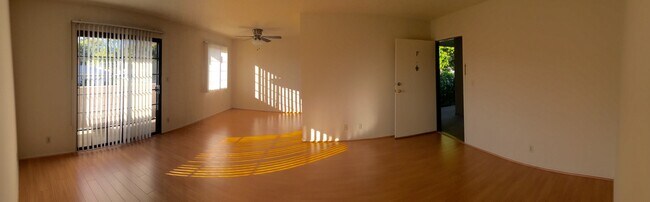 Foto del edificio - 534 E Harvard Rd