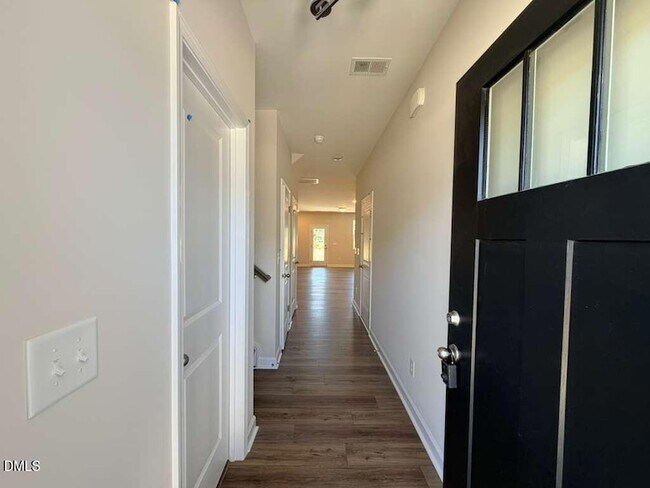 Foto del edificio - 3846 Well Fleet Dr