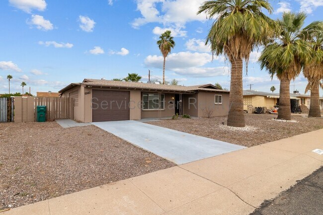 Foto del edificio - 5240 E Cicero St