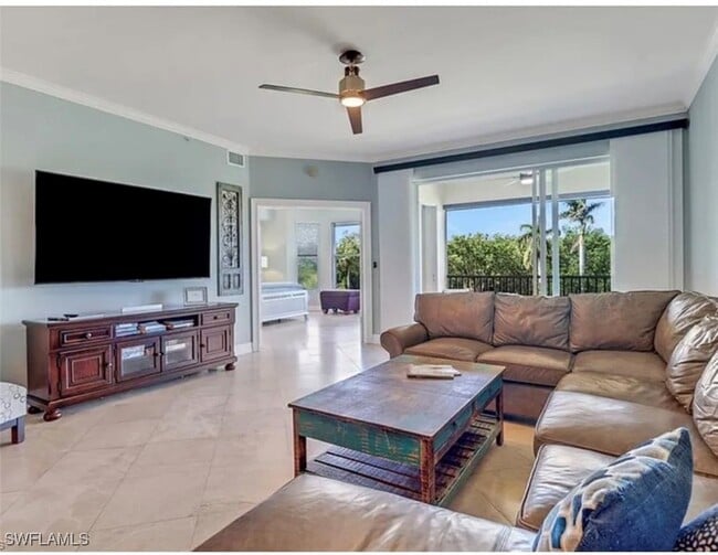 Foto del edificio - 4650 Yacht Harbor Dr