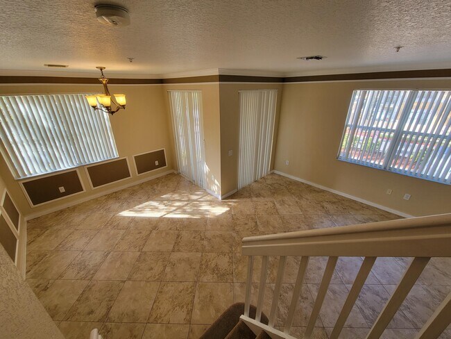 Building Photo - 1130 Shoma Dr