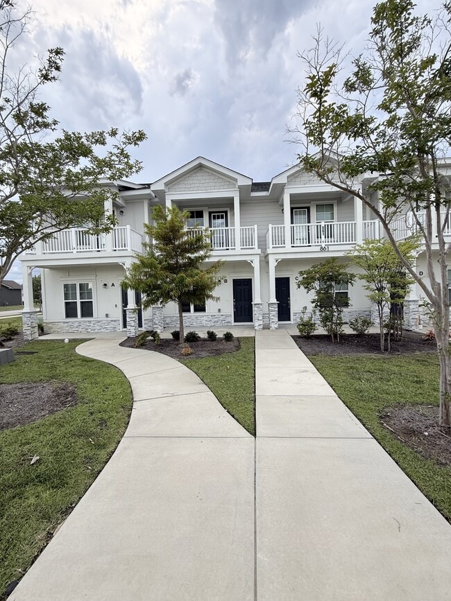 Building Photo - 861 Maxine Ct