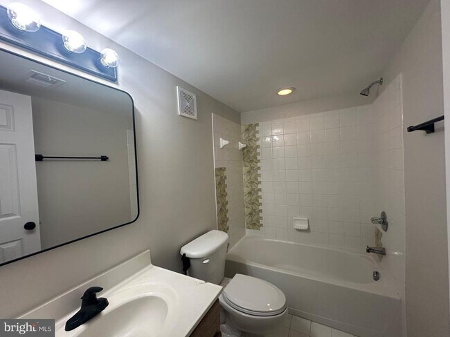 Foto del edificio - 2139 Callao Ct