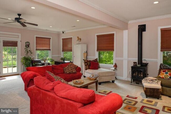 Foto del edificio - 7890 Cannonball Gate Rd