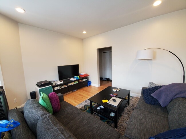 Photo - 274 Brookline St Apartment