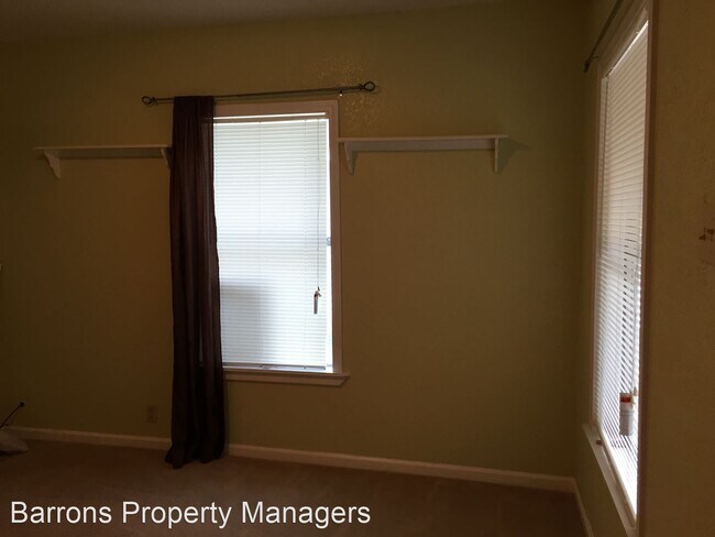 Building Photo - 2 br, 2 bath House - 213 E Bobe Street