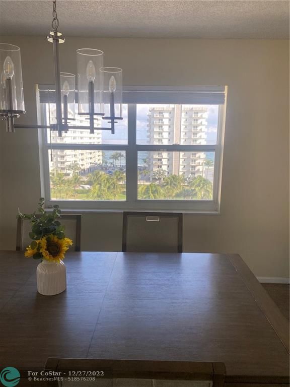 Foto del edificio - 3300 S Ocean Blvd