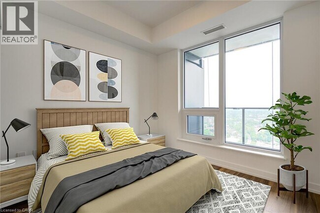 Photo du bâtiment - 15 Wellington St S