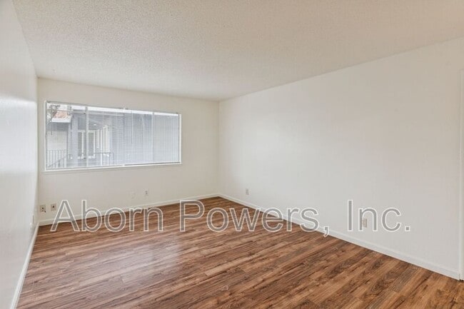 Building Photo - 1215 Williams Way