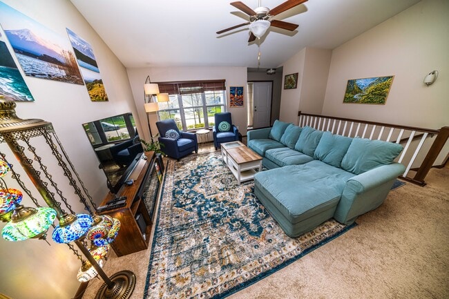 Building Photo - 868 McCollister Ct