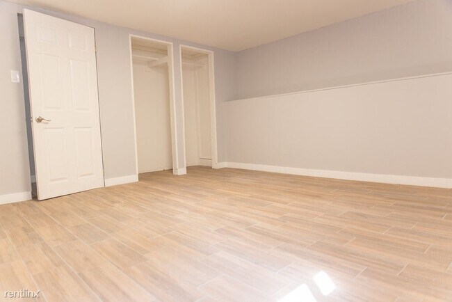 Building Photo - 2 br, 2 bath House - 84 D Street B
