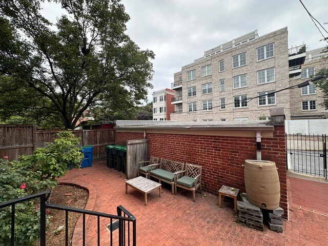 Foto del edificio - 311 7th St NE