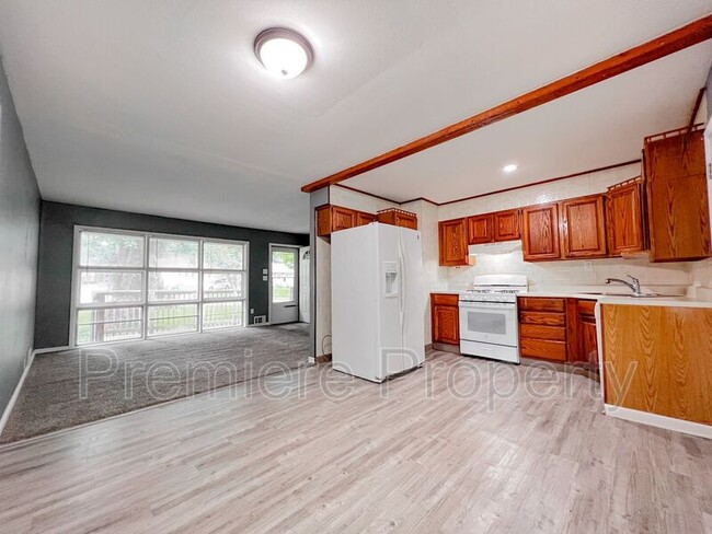 Foto del edificio - 7801 Ruskin Way