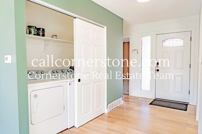 Building Photo - 419 S Chelton Rd