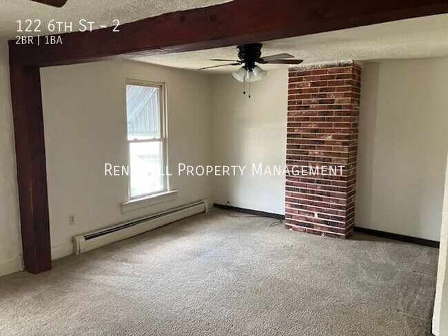 Foto del edificio - 122 6th St