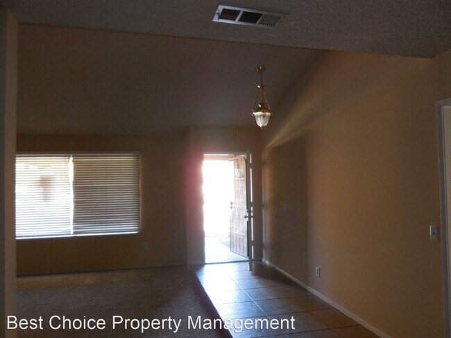 Foto del edificio - 3 br, 2 bath House - 41805 Lomas St.,