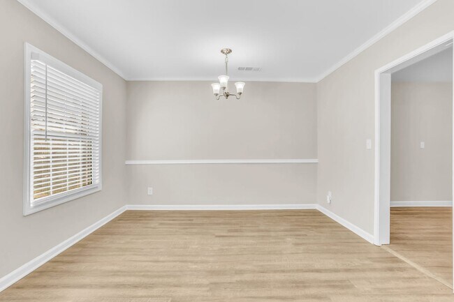 Foto del edificio - 2967 Cloverhurst Dr