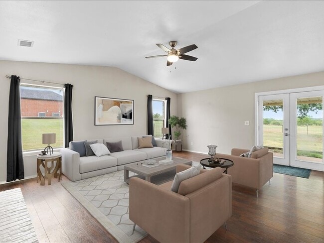 Building Photo - 9395 Green Springs Cir