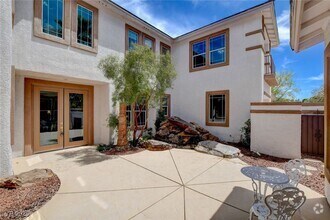 Building Photo - 10550 Patrington Ct