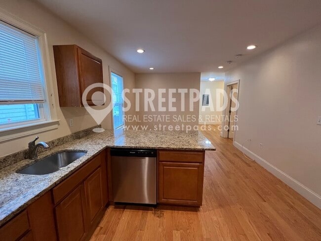 Foto del edificio - 35 Pratt St