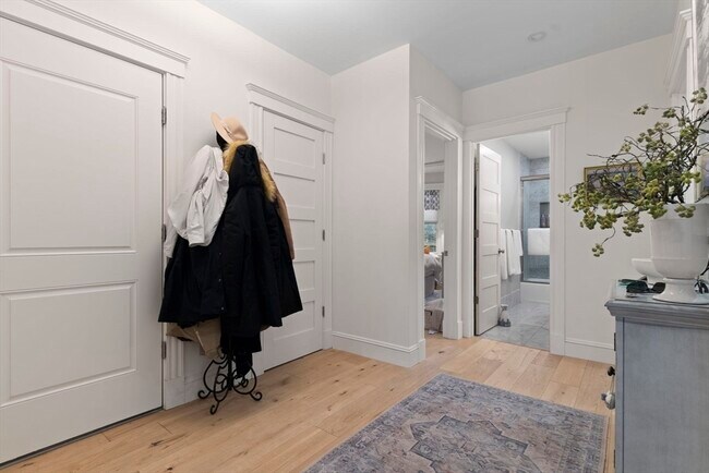 Foto del edificio - 1797 Beacon St